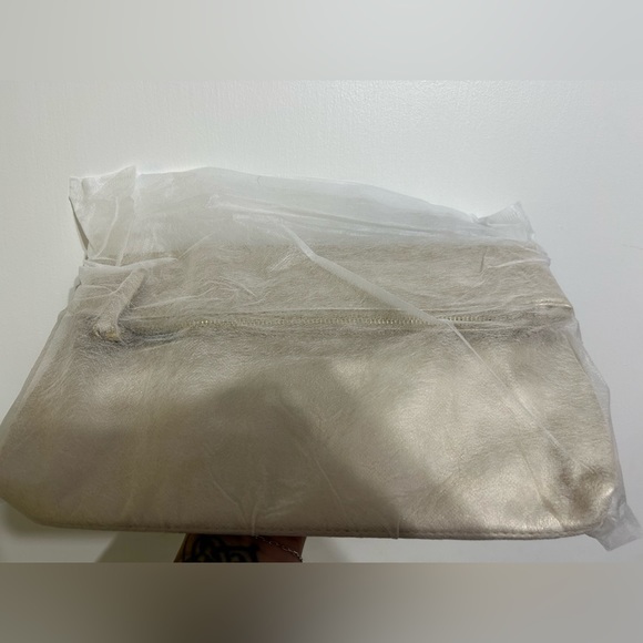 Jilly Box x Fawn Design Clutch - Picture 3 of 6